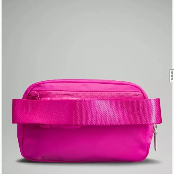 lululemon everywhere belt bag 1L in Sonic Pink - Picture 4 of 6